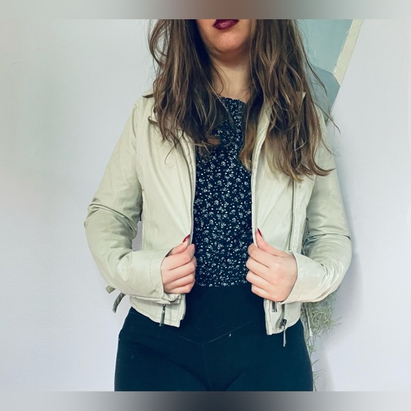 Leather Jacket - Picture 6 of 14